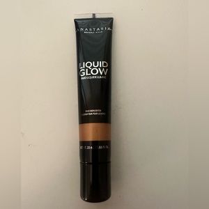 Anastasia Beverly Hills - Liquid Glow bronzer - Bronzed